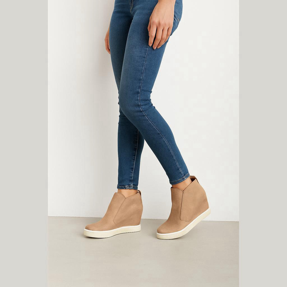 Madden Girl Taupe Wedge Booties Size 10M